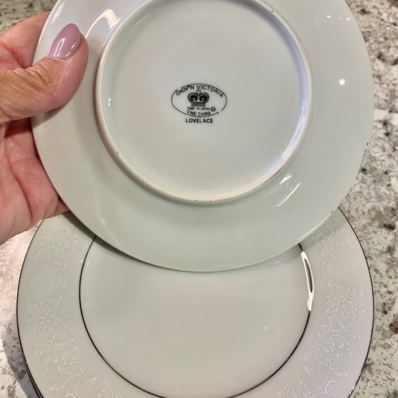 Vintage Lovelace by Crown Victoria Fine China - Replacement Bread/Butter Plate - Picture 4 of 4